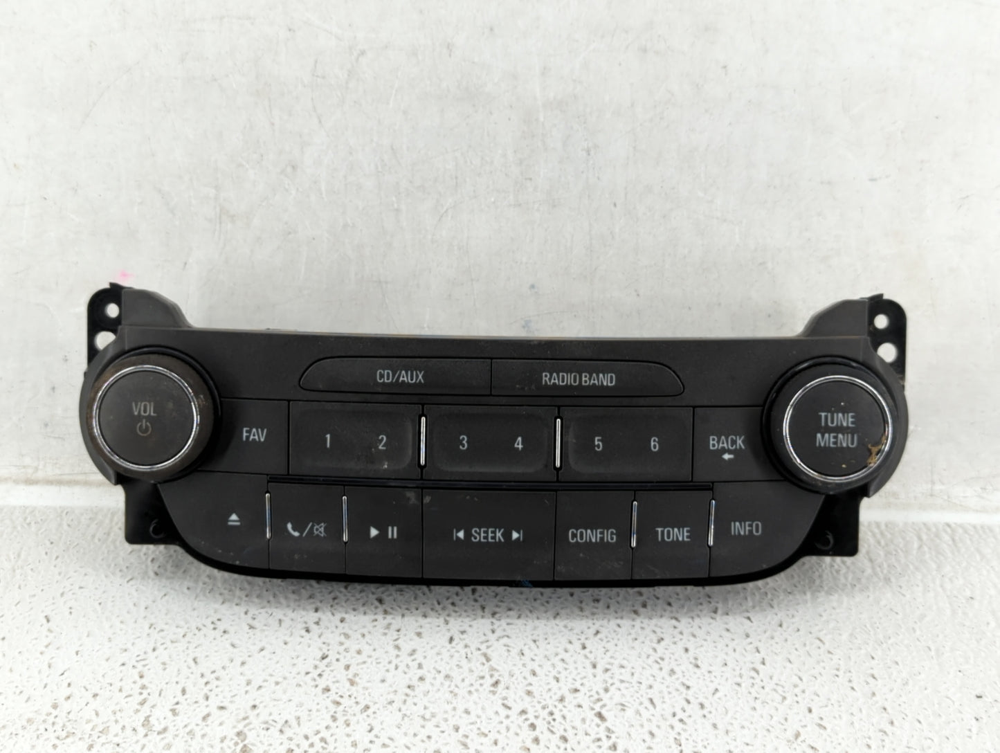 2013-2013 Chevrolet Malibu Am Fm Cd Player Radio Receiver - Oemusedautoparts1.com