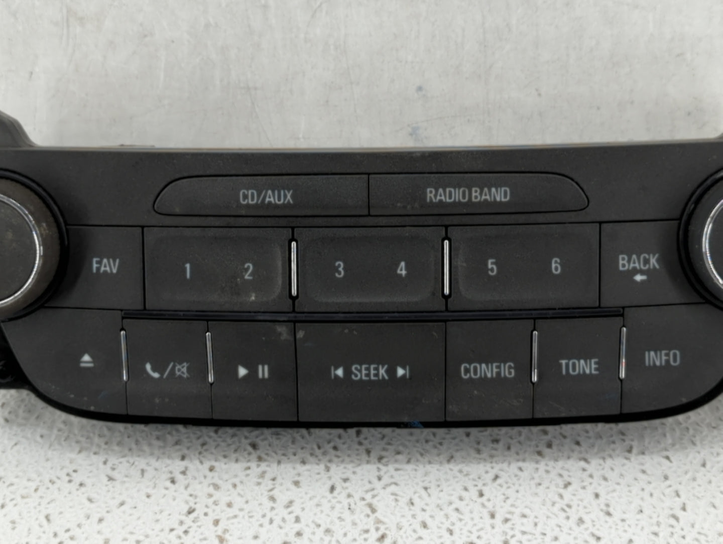2013-2013 Chevrolet Malibu Am Fm Cd Player Radio Receiver - Oemusedautoparts1.com