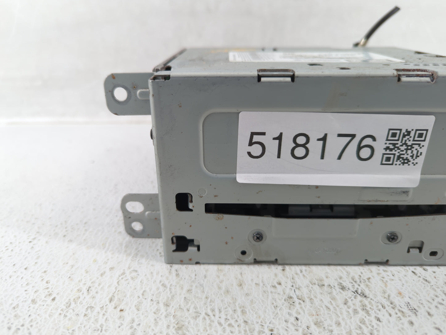 2013-2013 Chevrolet Malibu Am Fm Cd Player Radio Receiver - Oemusedautoparts1.com