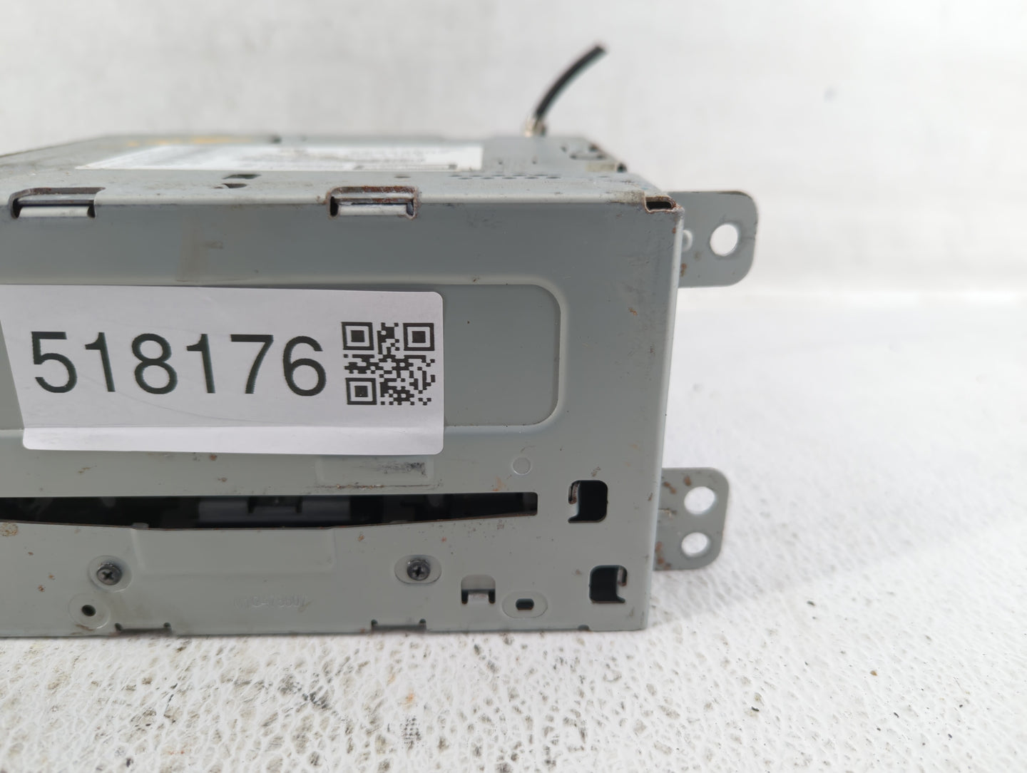 2013-2013 Chevrolet Malibu Am Fm Cd Player Radio Receiver - Oemusedautoparts1.com