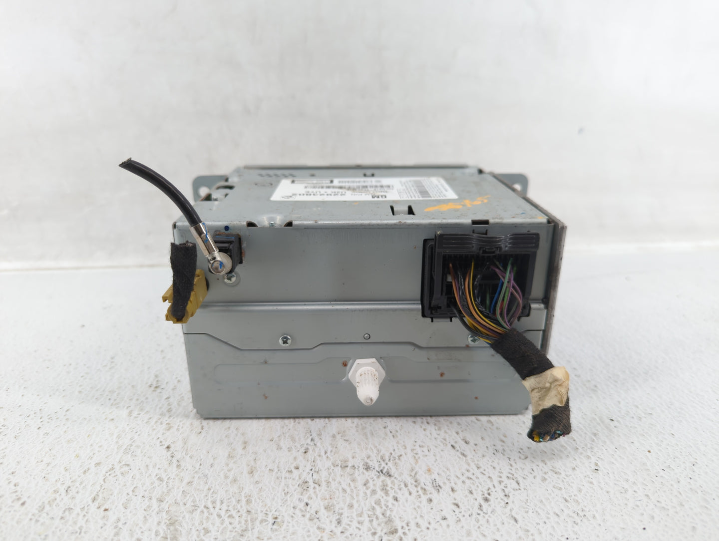 2013-2013 Chevrolet Malibu Am Fm Cd Player Radio Receiver - Oemusedautoparts1.com
