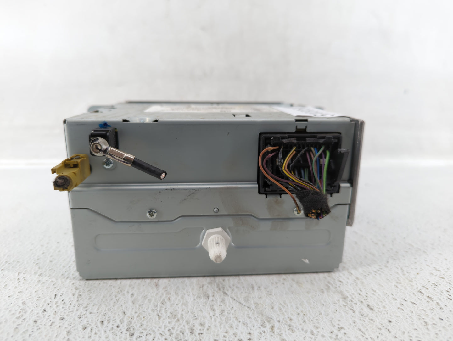 2013-2013 Chevrolet Malibu Am Fm Cd Player Radio Receiver - Oemusedautoparts1.com