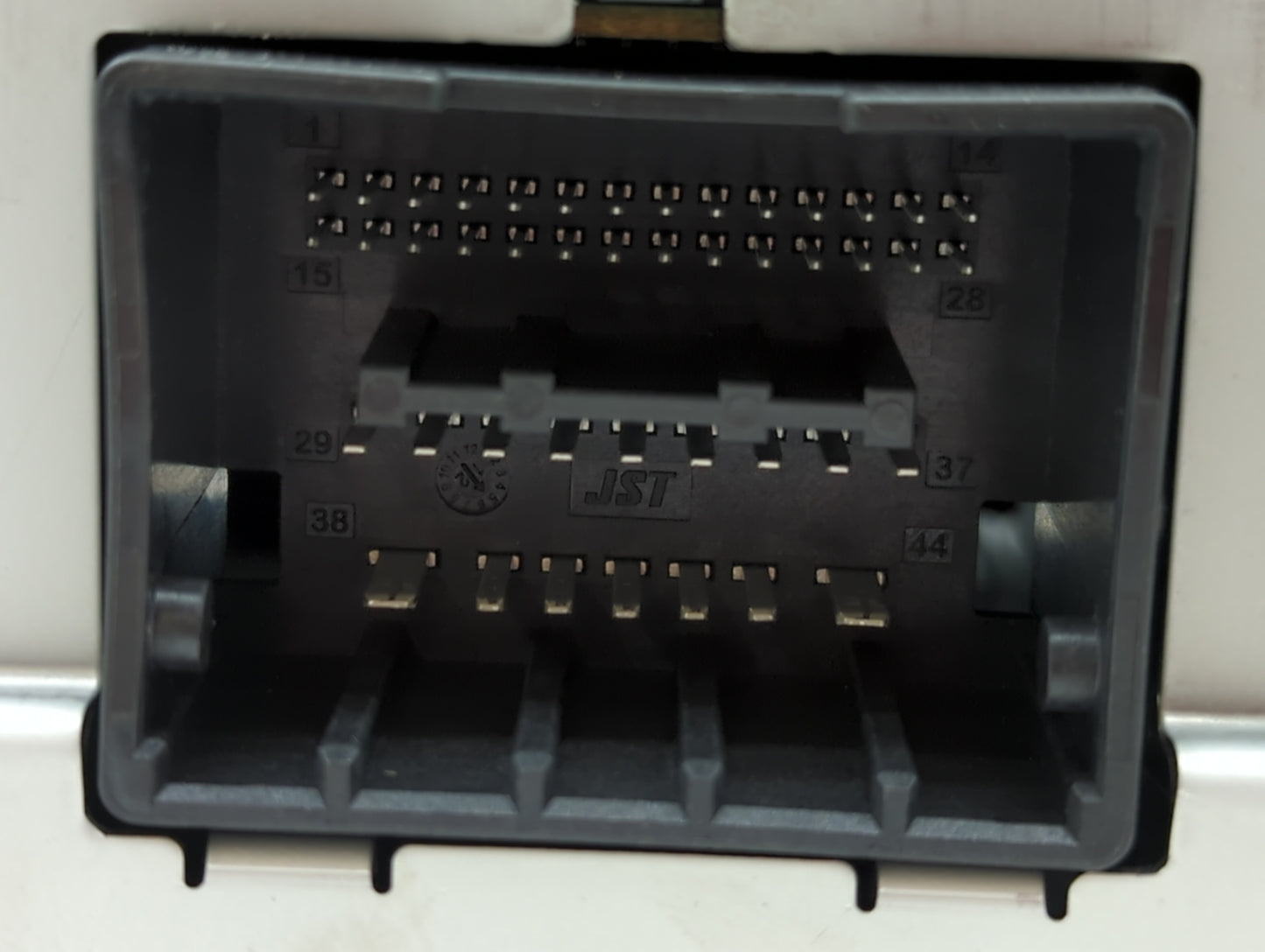 2013-2013 Chevrolet Malibu Am Fm Cd Player Radio Receiver - Oemusedautoparts1.com