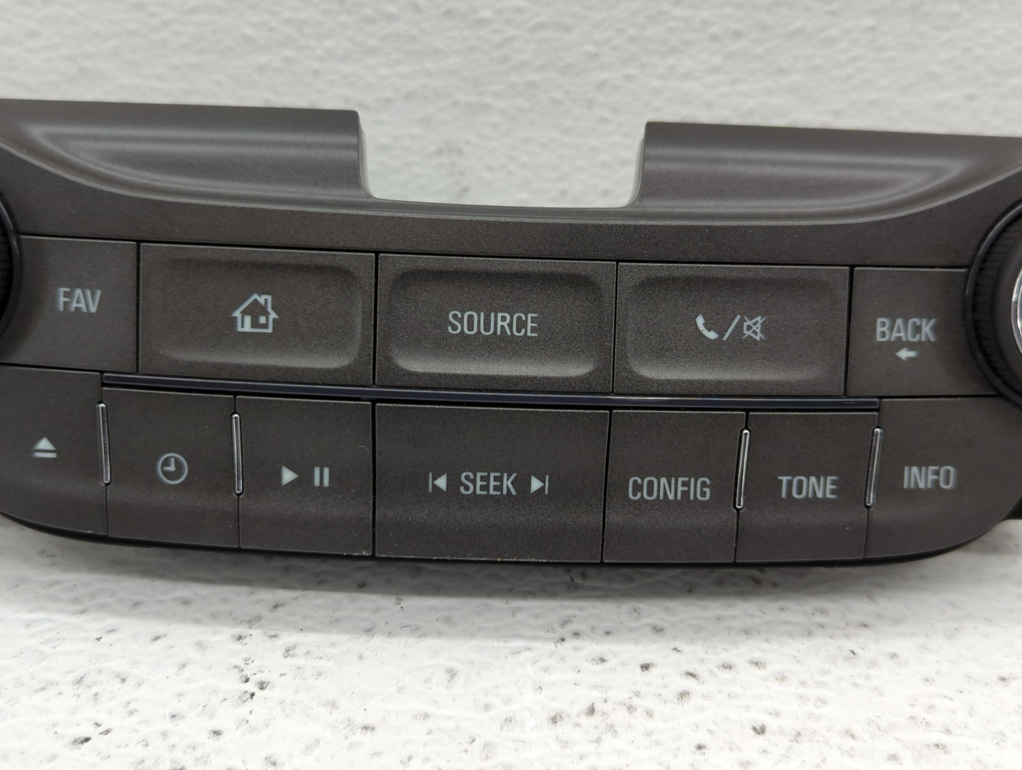 2013-2013 Chevrolet Malibu Radio Control Panel - Oemusedautoparts1.com