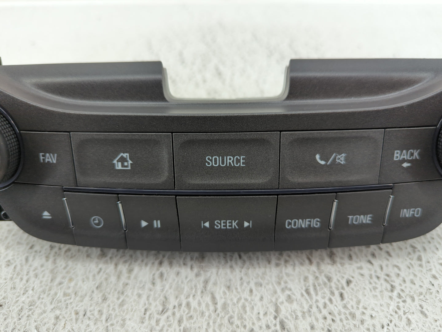 2013-2013 Chevrolet Malibu Radio Control Panel - Oemusedautoparts1.com