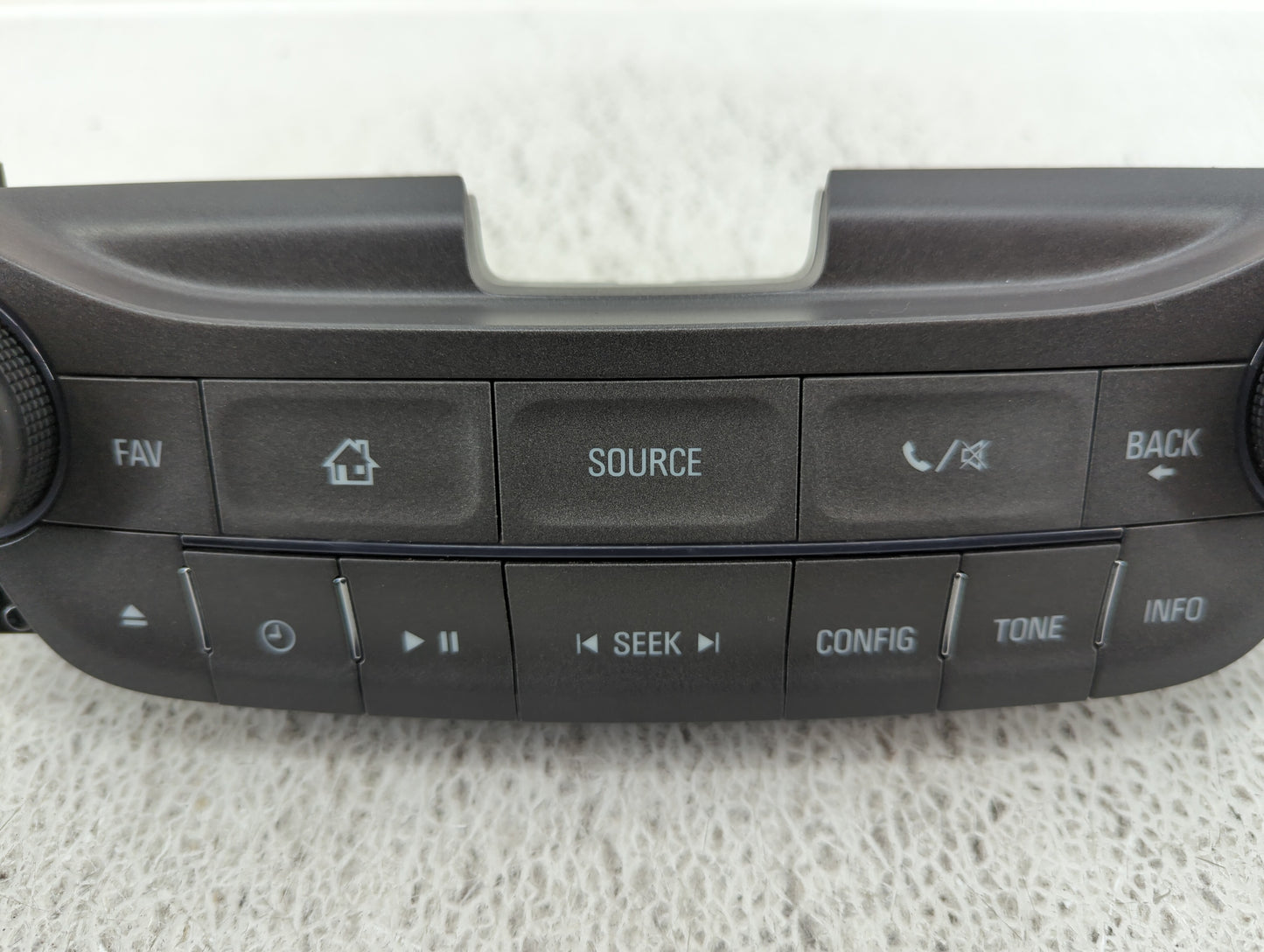 2013-2013 Chevrolet Malibu Radio Control Panel - Oemusedautoparts1.com