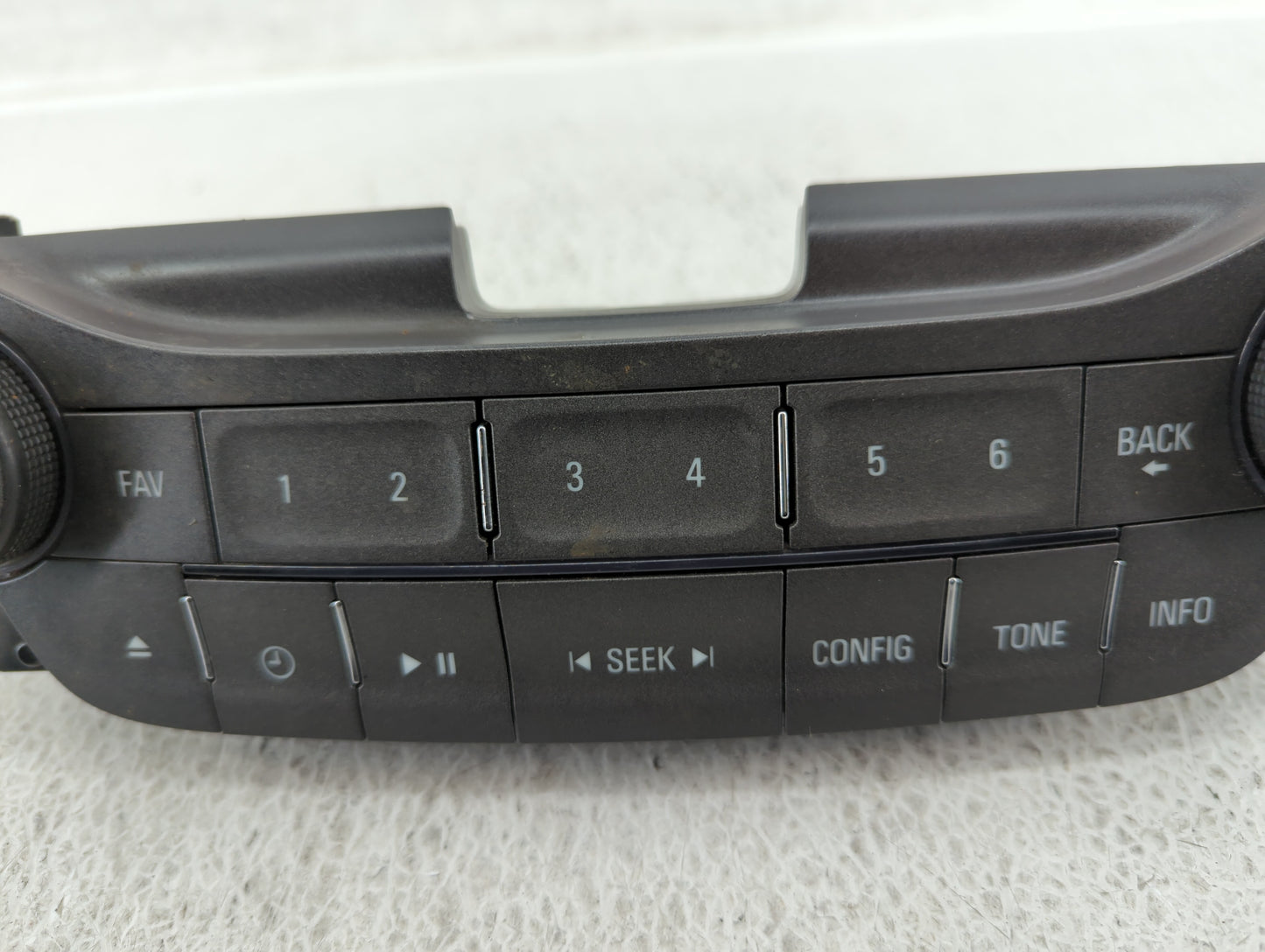 2013-2013 Chevrolet Malibu Radio Control Panel - Oemusedautoparts1.com