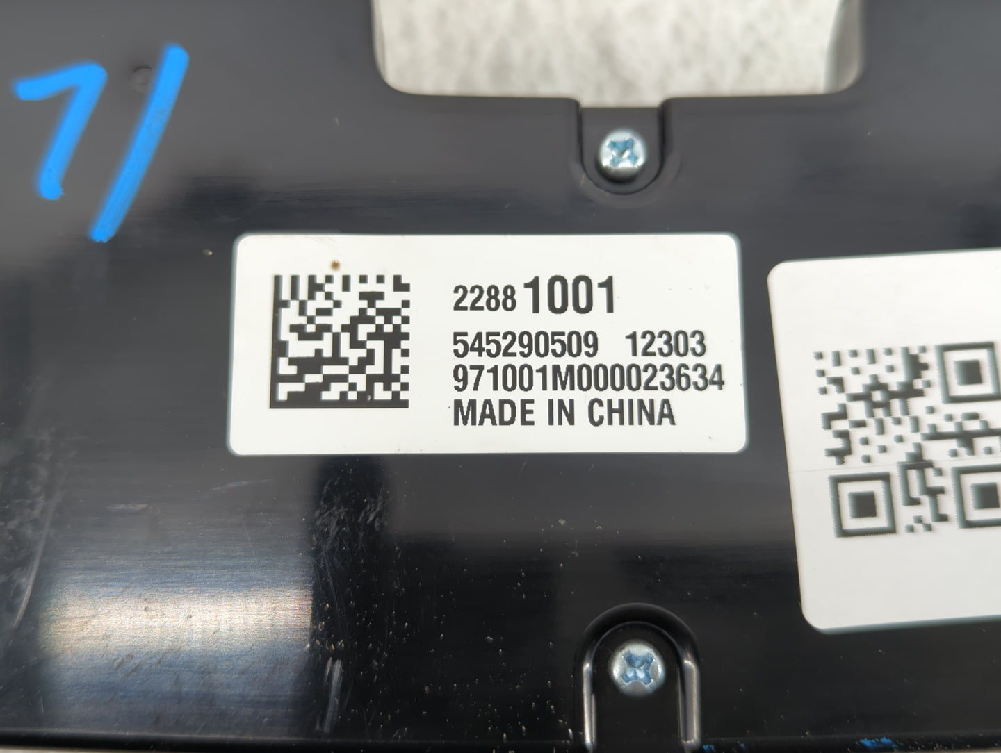 2013-2013 Chevrolet Malibu Radio Control Panel - Oemusedautoparts1.com