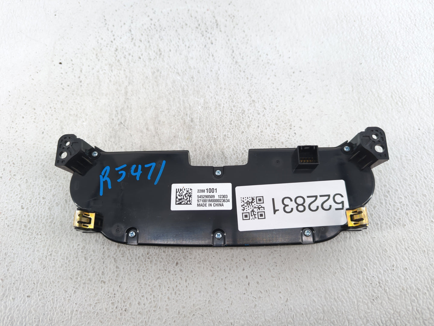 2013-2013 Chevrolet Malibu Radio Control Panel - Oemusedautoparts1.com
