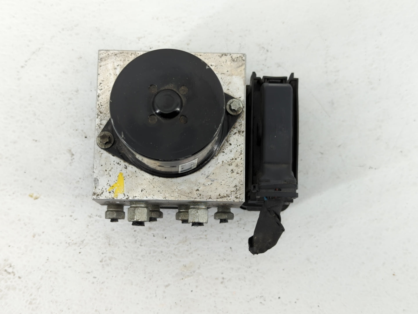2013-2016 Chevrolet Malibu ABS Pump Control Module Replacement P/N:22863598 22971448 Fits Fits 2012 2013 2014 2015 2016 OEM 