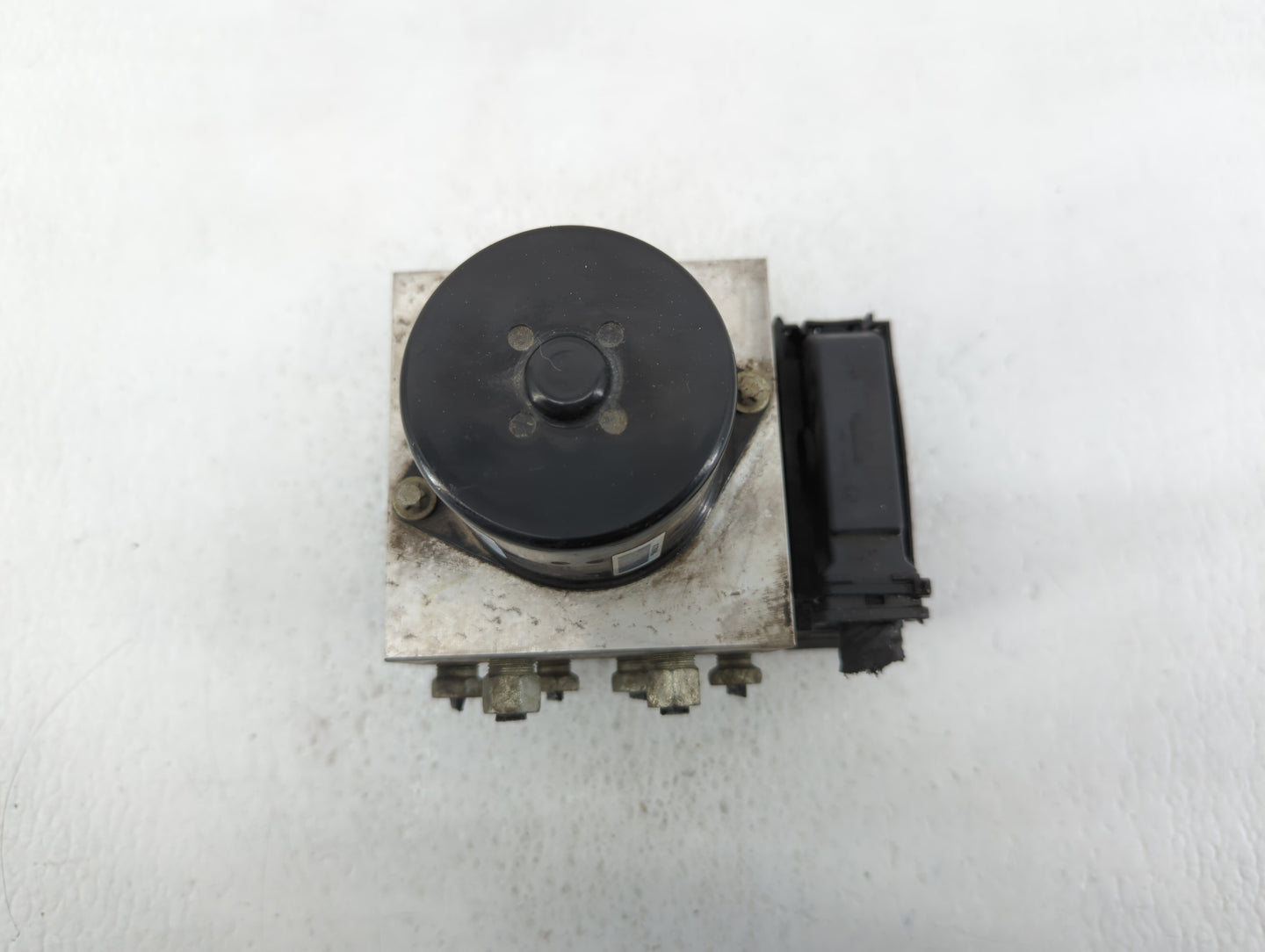 2013-2016 Chevrolet Malibu ABS Pump Control Module Replacement P/N:22971448 22863598 Fits Fits 2012 2013 2014 2015 2016 OEM 