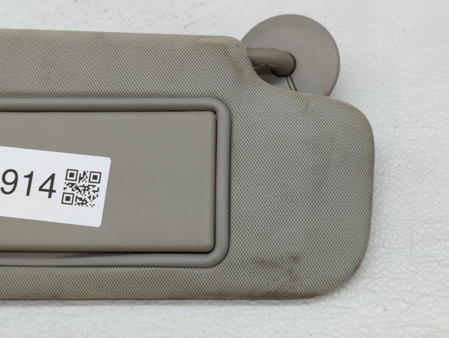 2013-2016 Chevrolet Malibu Sun Visor Shade Replacement Passenger Right Mirror Fits Fits 2013 2014 2015 2016 OEM Used Auto Pa