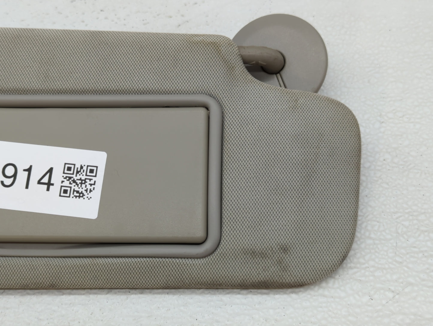 2013-2016 Chevrolet Malibu Sun Visor Shade Replacement Passenger Right Mirror Fits Fits 2013 2014 2015 2016 OEM Used Auto Pa