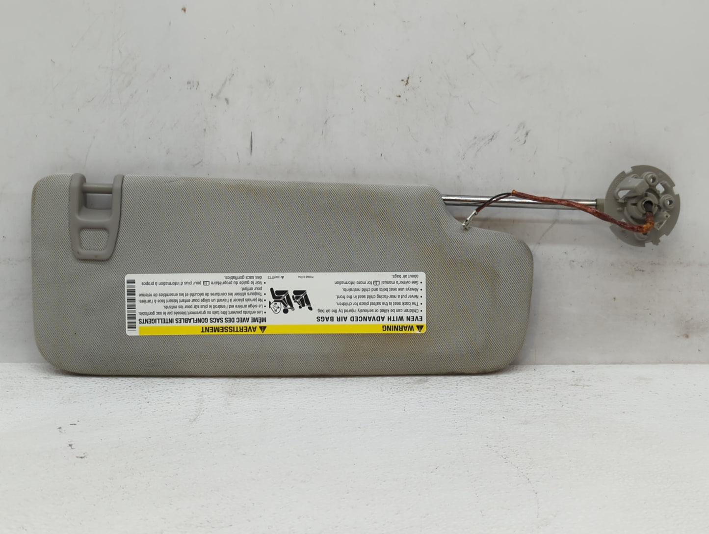 2013-2016 Chevrolet Malibu Sun Visor Shade Replacement Driver Left Mirror Fits Fits 2013 2014 2015 2016 OEM Used Auto Parts 