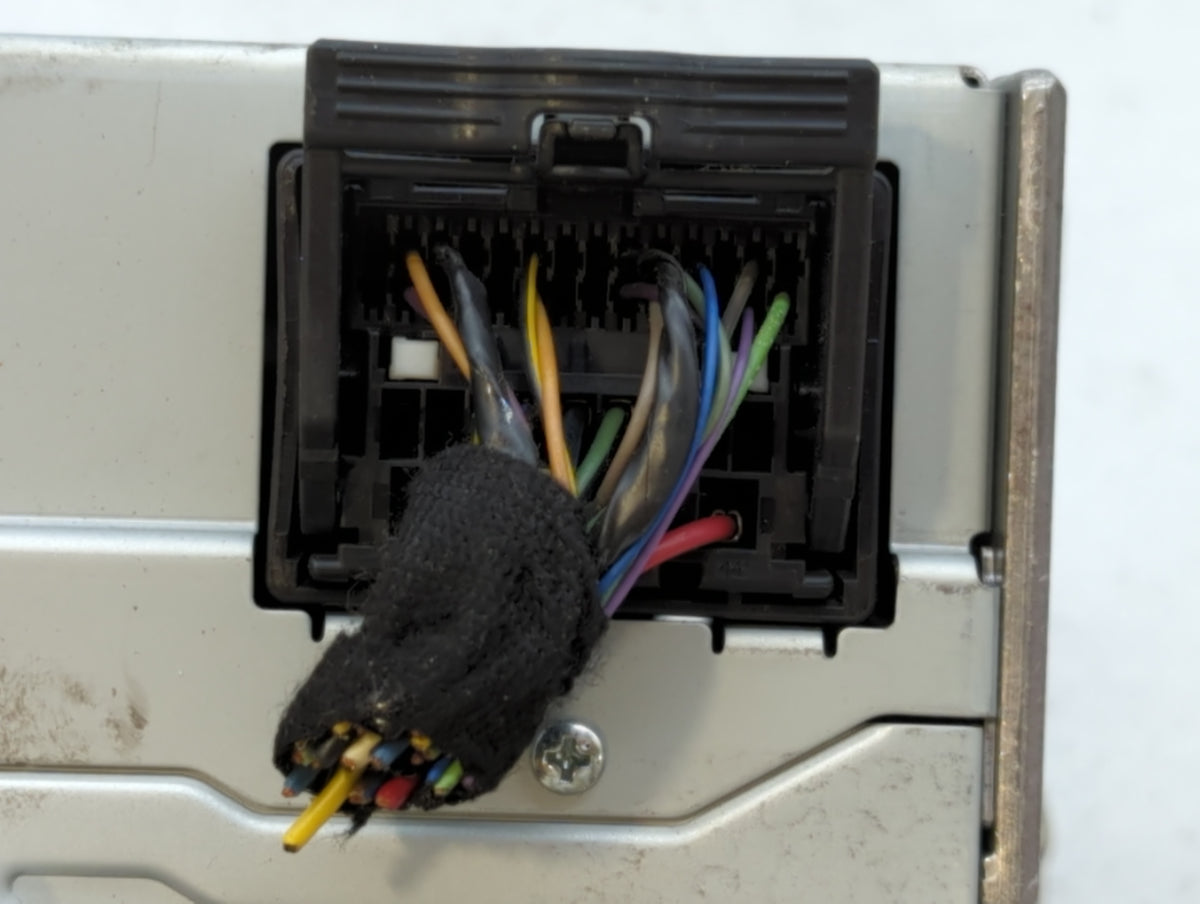 2013-2013 Chevrolet Malibu Am Fm Cd Player Radio Receiver 572590 - Oemusedautoparts1.com