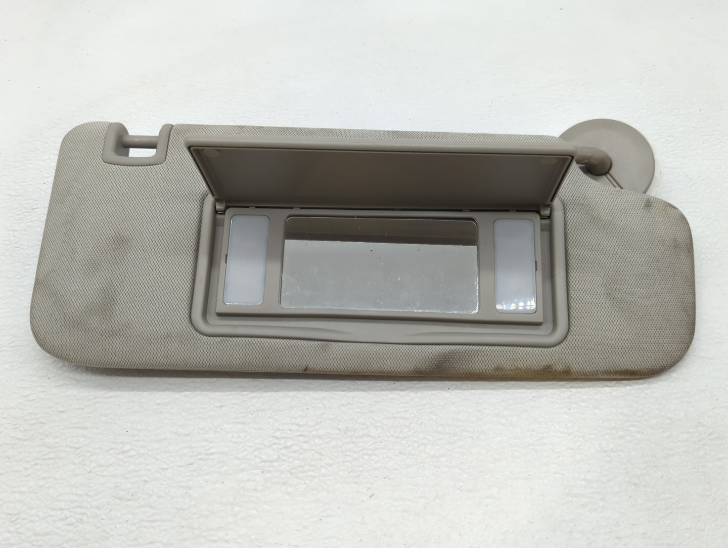 2013-2016 Chevrolet Malibu Sun Visor Shade Replacement Passenger Right Mirror Fits Fits 2013 2014 2015 2016 OEM Used Auto Pa