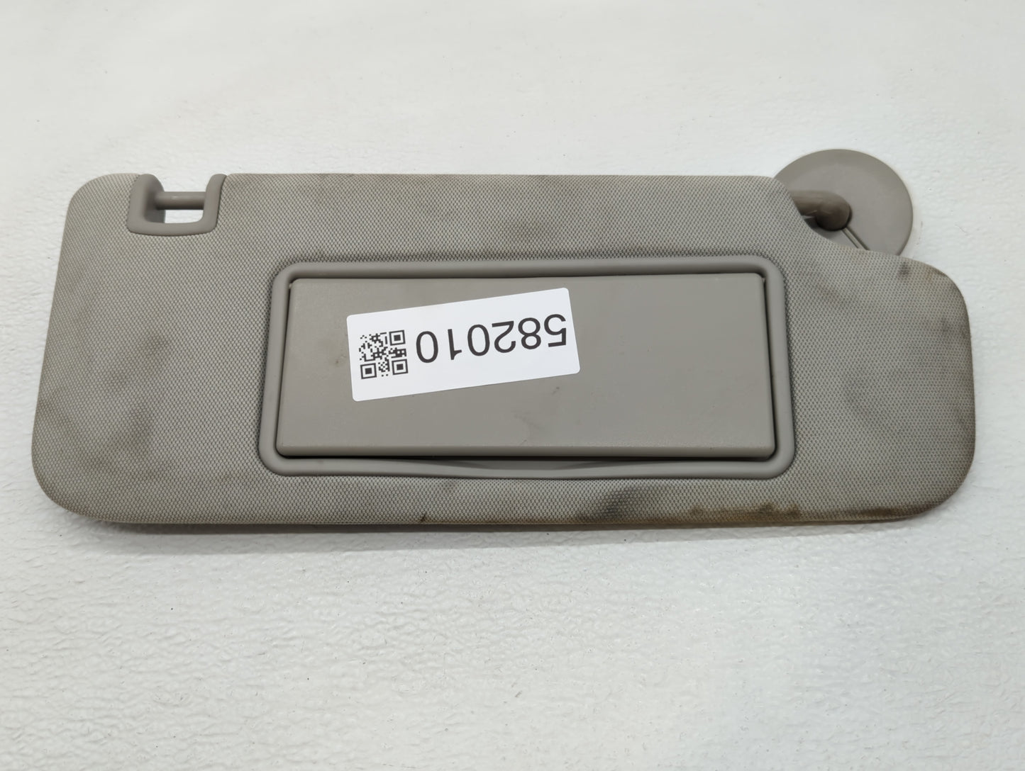 2013-2016 Chevrolet Malibu Sun Visor Shade Replacement Passenger Right Mirror Fits Fits 2013 2014 2015 2016 OEM Used Auto Pa