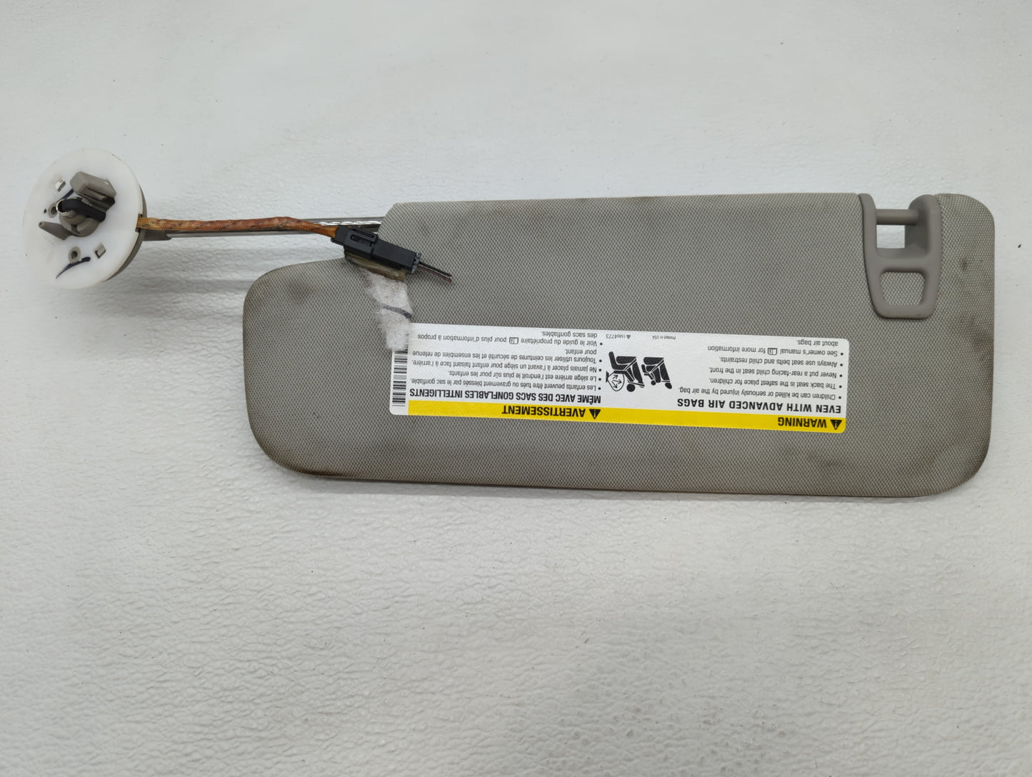 2013-2016 Chevrolet Malibu Sun Visor Shade Replacement Passenger Right Mirror Fits Fits 2013 2014 2015 2016 OEM Used Auto Pa