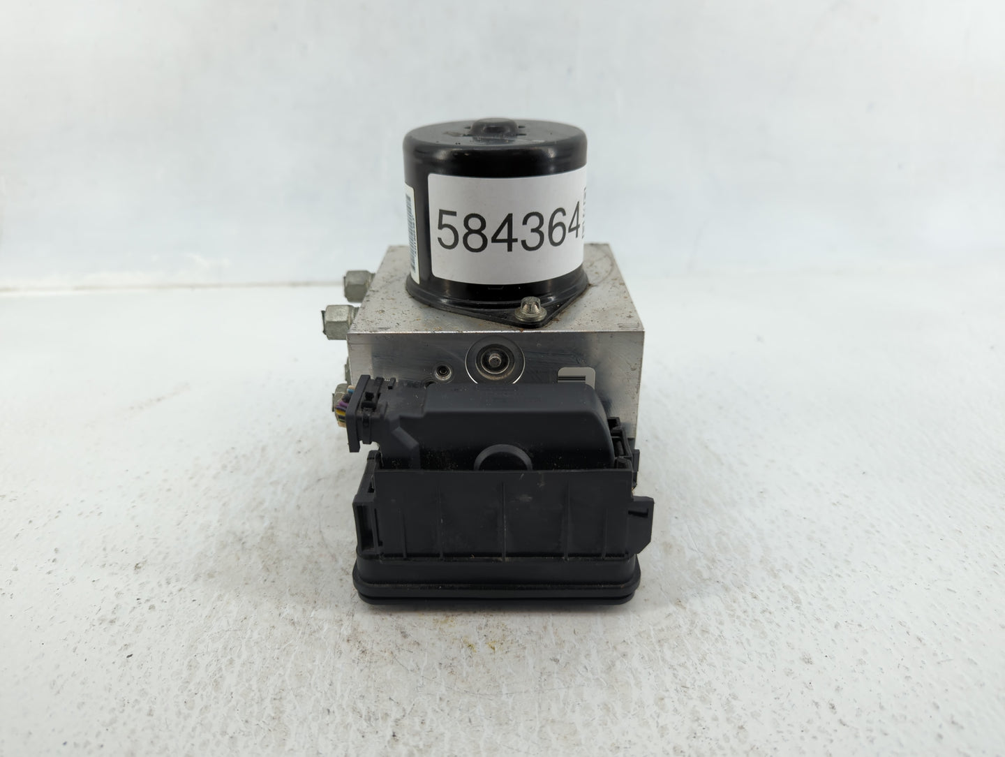 2013-2016 Chevrolet Malibu ABS Pump Control Module Replacement P/N:61589-45100 Fits Fits 2012 2013 2014 2015 2016 OEM Used A