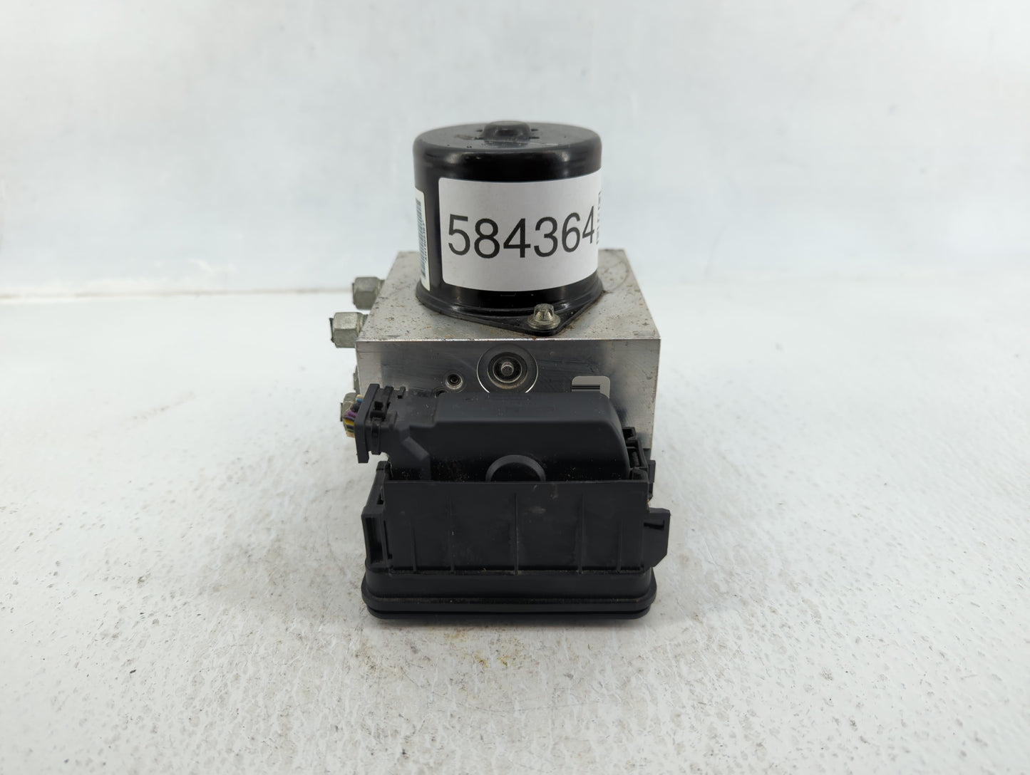 2013-2016 Chevrolet Malibu ABS Pump Control Module Replacement P/N:61589-45100 Fits Fits 2012 2013 2014 2015 2016 OEM Used A