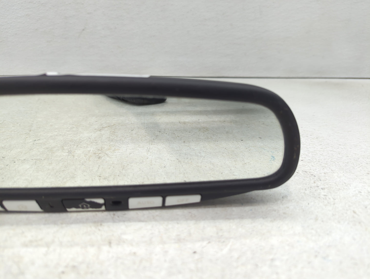 2013-2021 Chevrolet Malibu Interior Rear View Mirror Replacement OEM P/N:E11015633 Fits OEM Used Auto Parts - Oemusedautopar