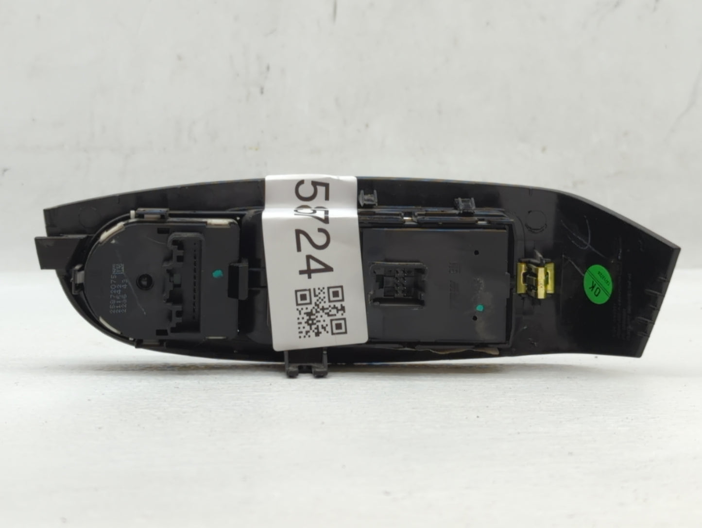 2013-2016 Chevrolet Malibu Master Power Window Switch Replacement Driver Side Left P/N:20917580 Fits OEM Used Auto Parts - O