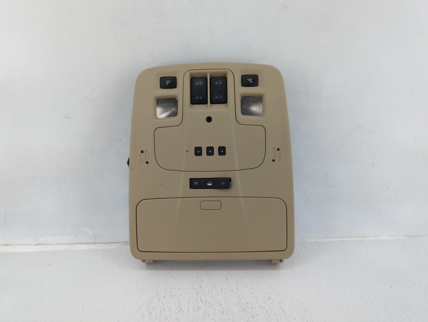 2013-2013 Chevrolet Malibu Overhead Roof Console 585845 - Oemusedautoparts1.com