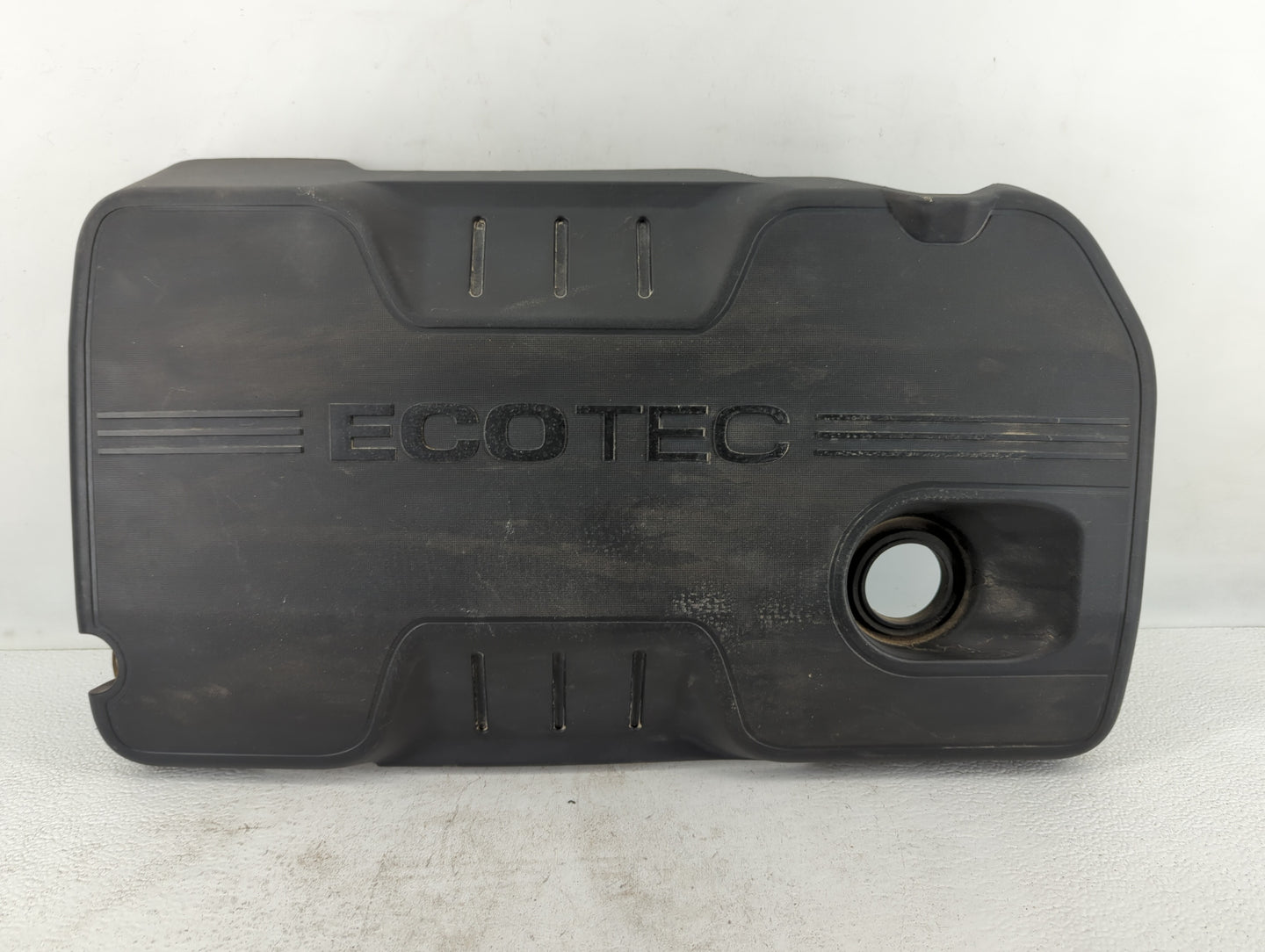 2013 Chevrolet Malibu Engine Cover - Oemusedautoparts1.com