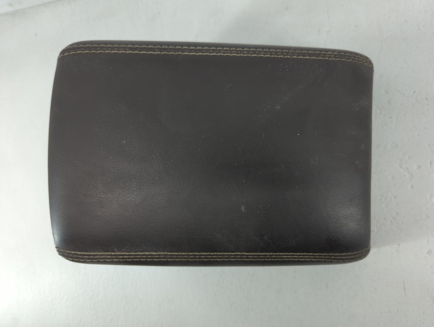 2013 Chevrolet Malibu Center Console Armrest Cover Lid Dark Brown - Oemusedautoparts1.com