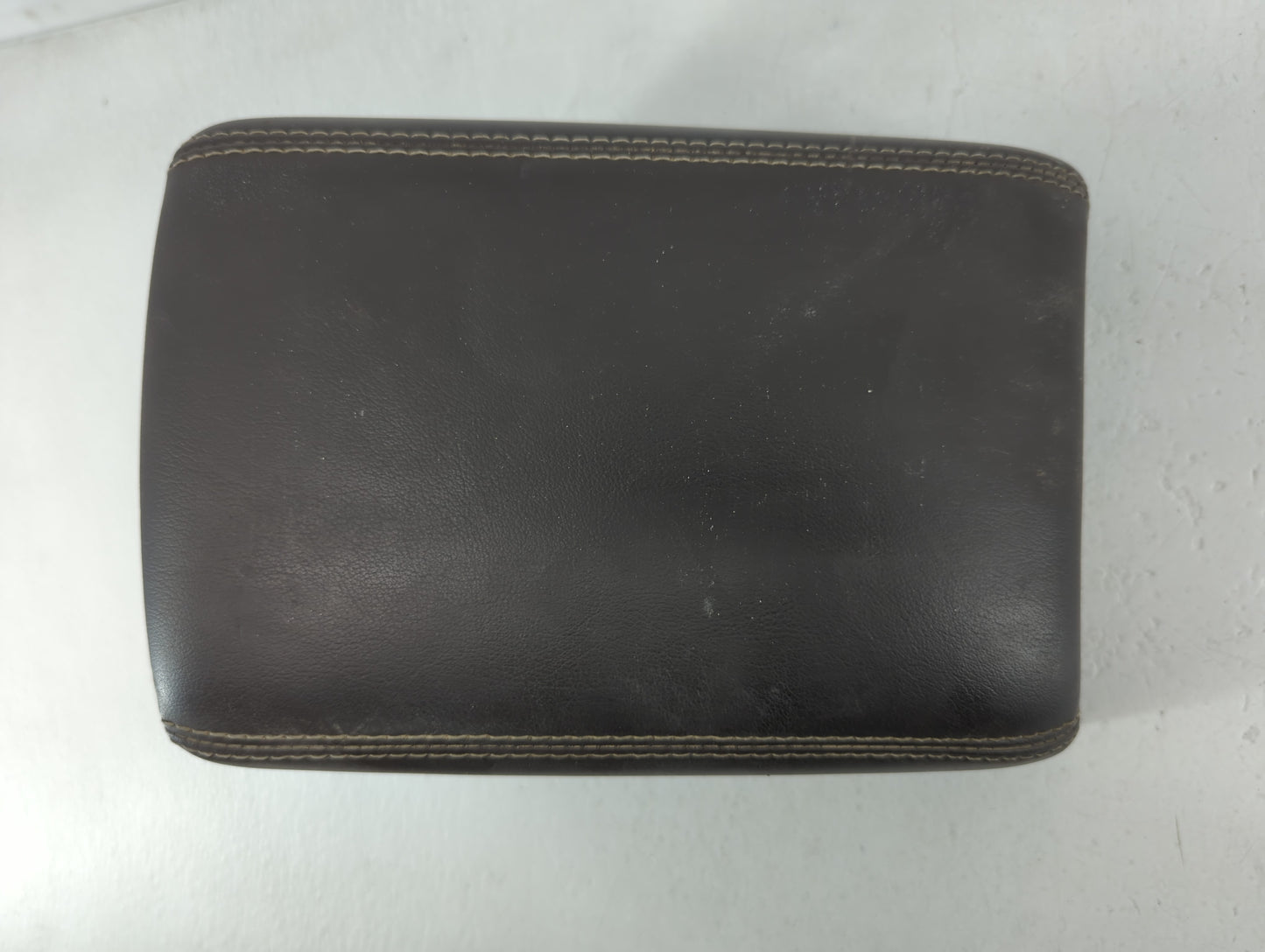 2013 Chevrolet Malibu Center Console Armrest Cover Lid Dark Brown - Oemusedautoparts1.com