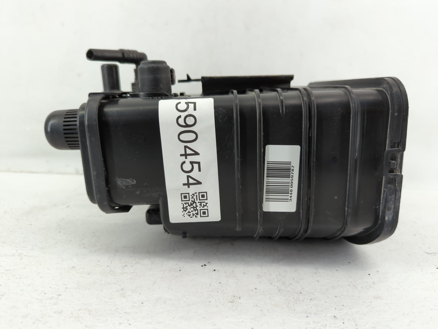 2013 Chevrolet Malibu Fuel Vapor Charcoal Canister - Oemusedautoparts1.com