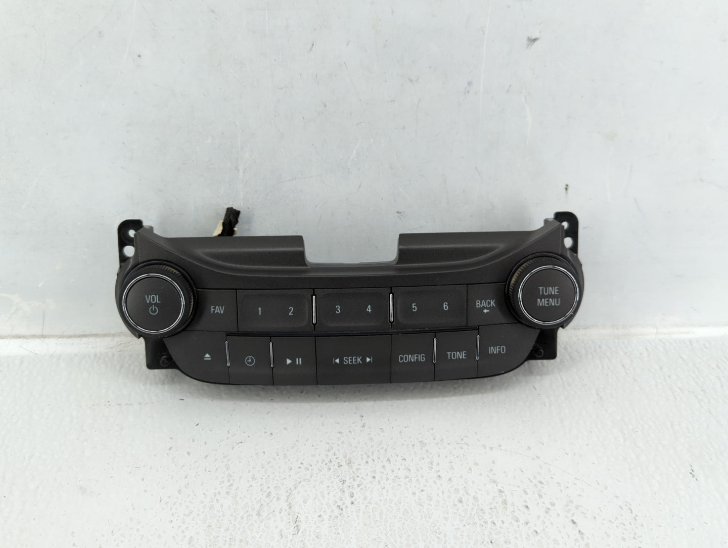 2013-2013 Chevrolet Malibu Radio Control Panel - Oemusedautoparts1.com