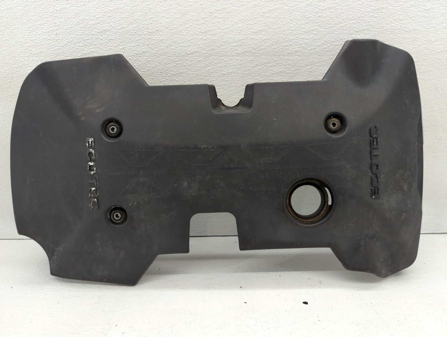 2013 Chevrolet Malibu Engine Cover - Oemusedautoparts1.com