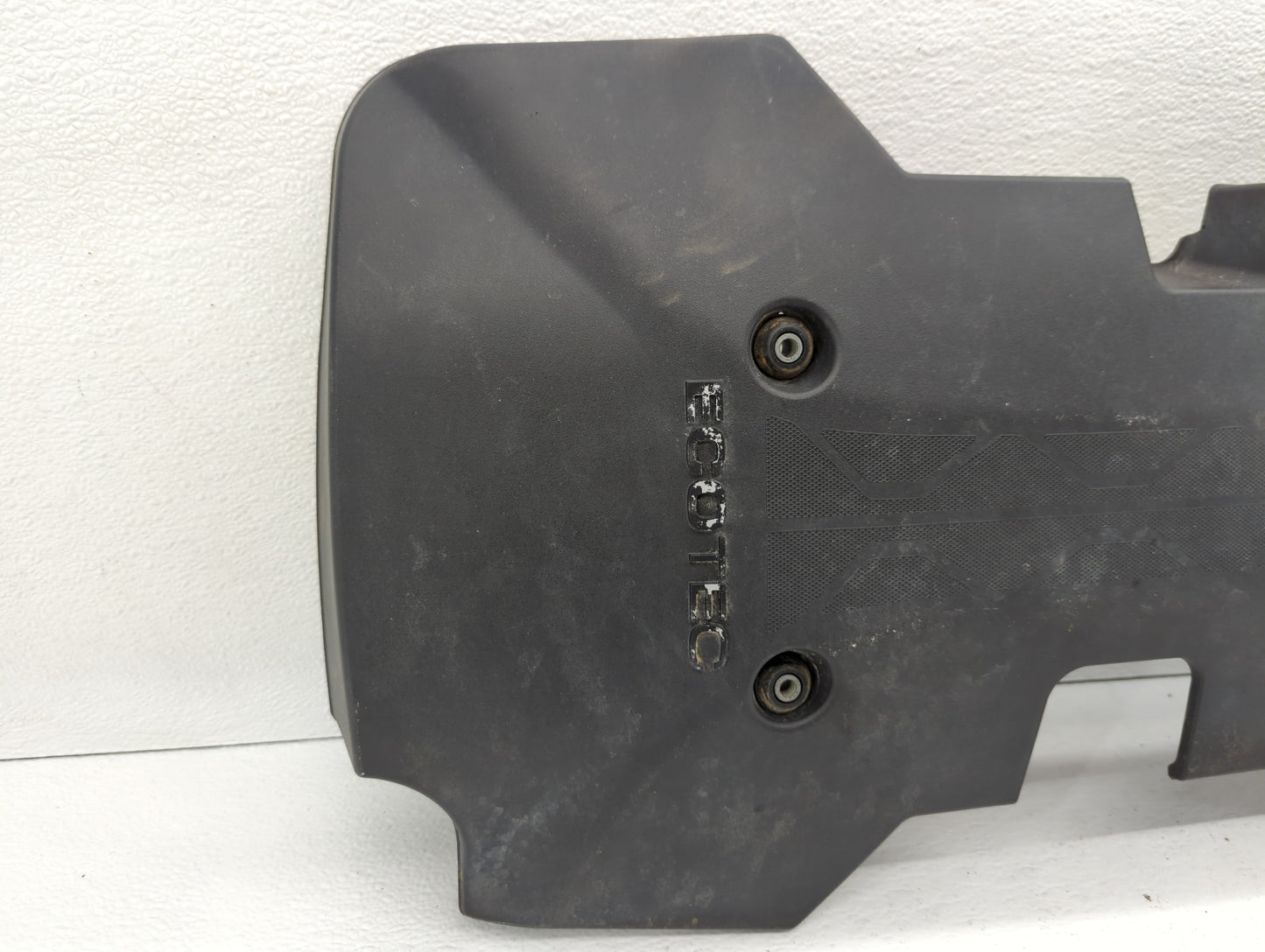 2013 Chevrolet Malibu Engine Cover - Oemusedautoparts1.com