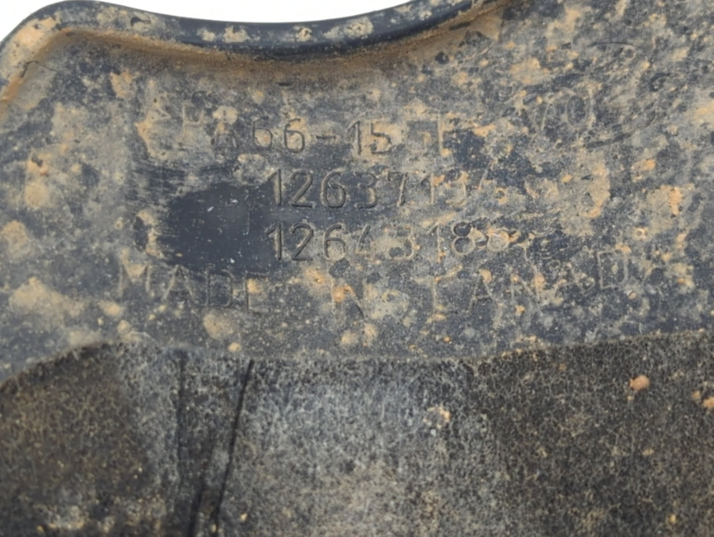 2013 Chevrolet Malibu Engine Cover - Oemusedautoparts1.com