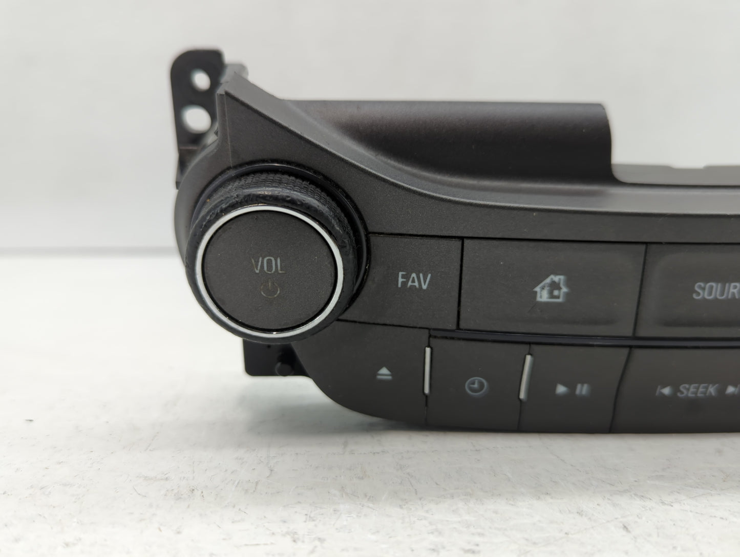 2013 Chevrolet Malibu Radio AM FM Cd Player Receiver Replacement P/N:22881000 545290509 Fits OEM Used Auto Parts - Oemusedau
