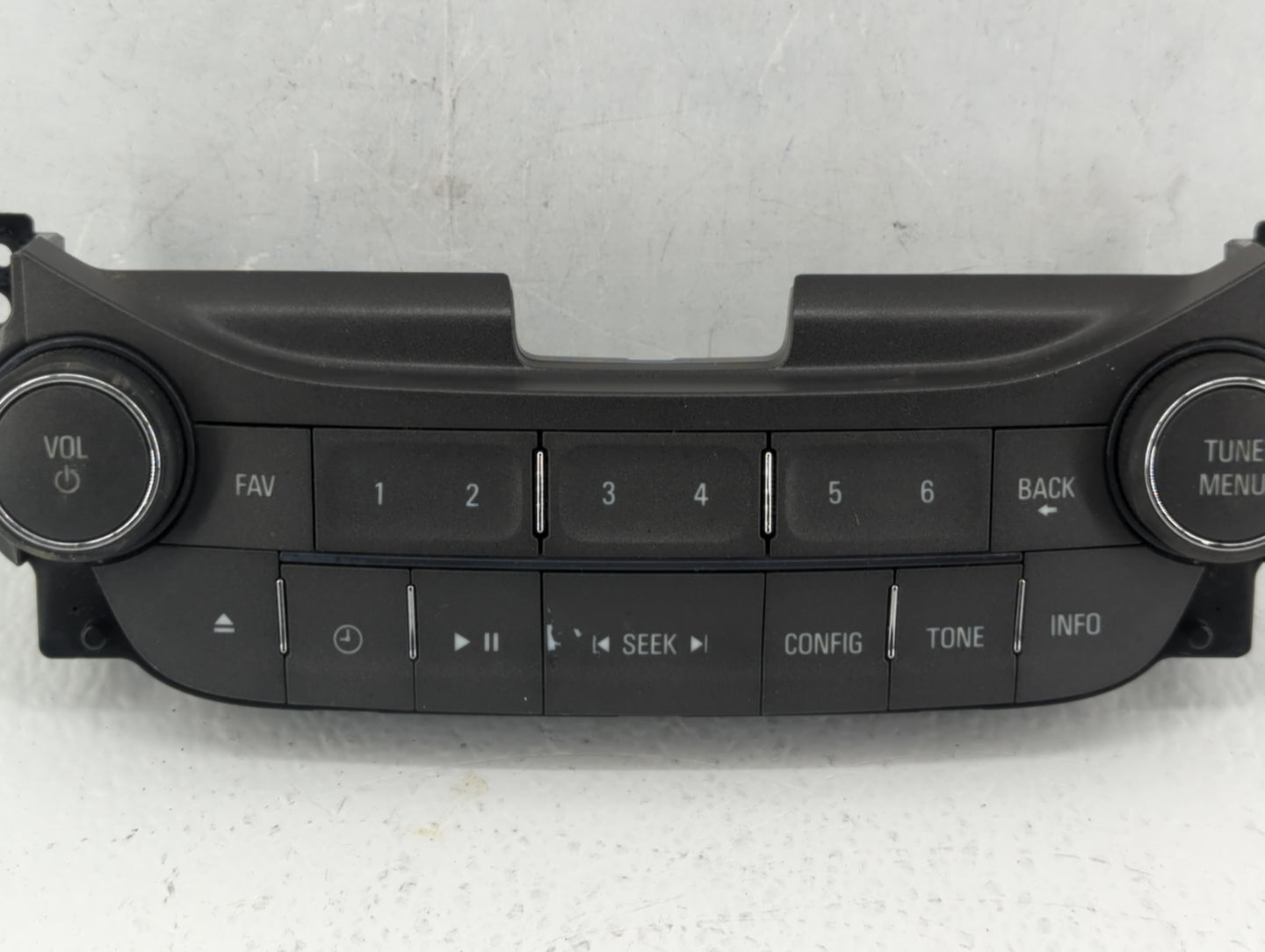 2013 Chevrolet Malibu Radio AM FM Cd Player Receiver Replacement P/N:22881001 Fits OEM Used Auto Parts - Oemusedautoparts1.c