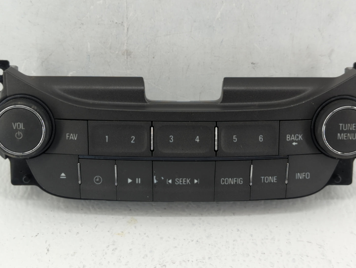 2013 Chevrolet Malibu Radio AM FM Cd Player Receiver Replacement P/N:22881001 Fits OEM Used Auto Parts - Oemusedautoparts1.c