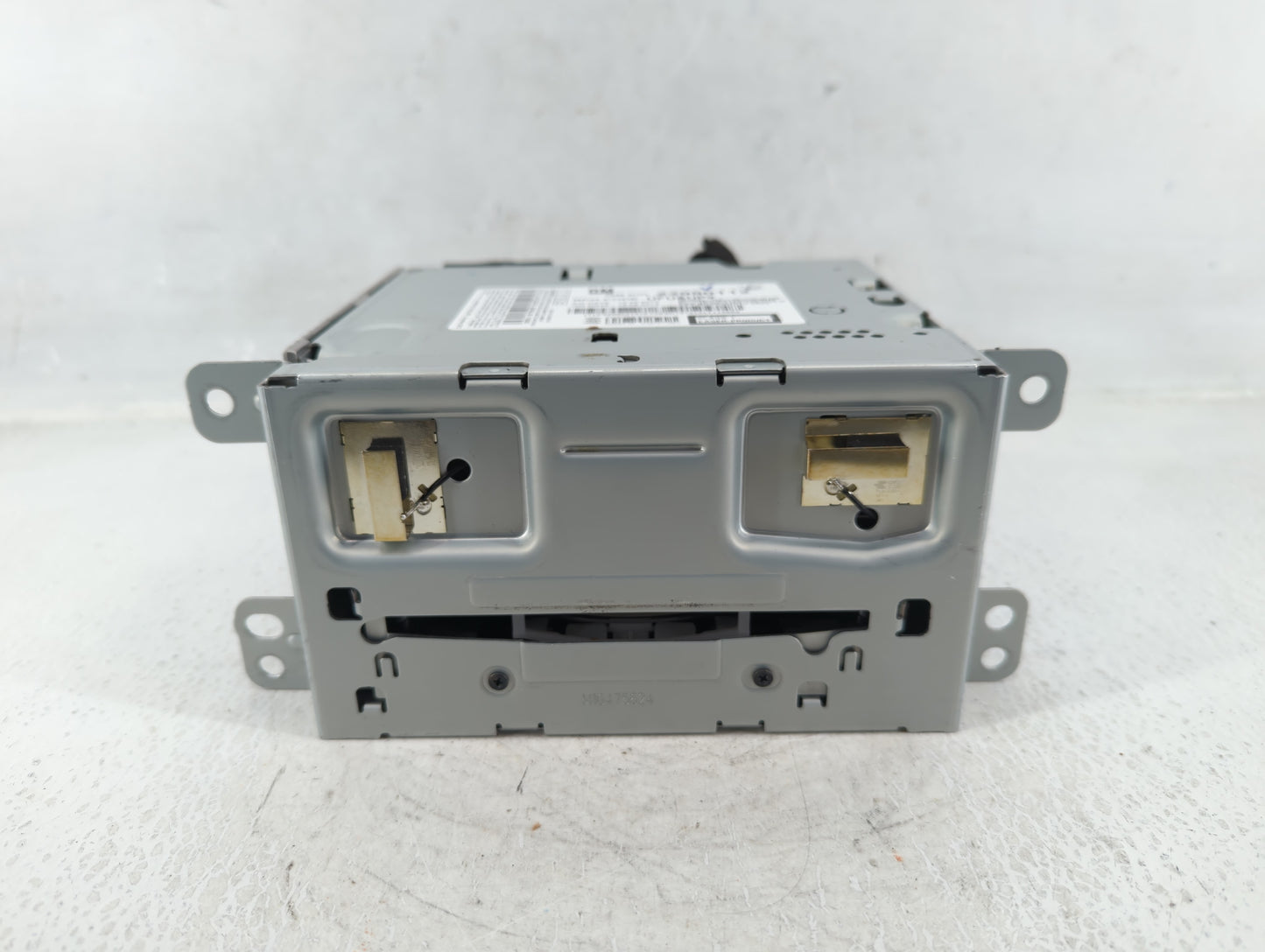 2013-2013 Chevrolet Malibu Am Fm Cd Player Radio Receiver - Oemusedautoparts1.com