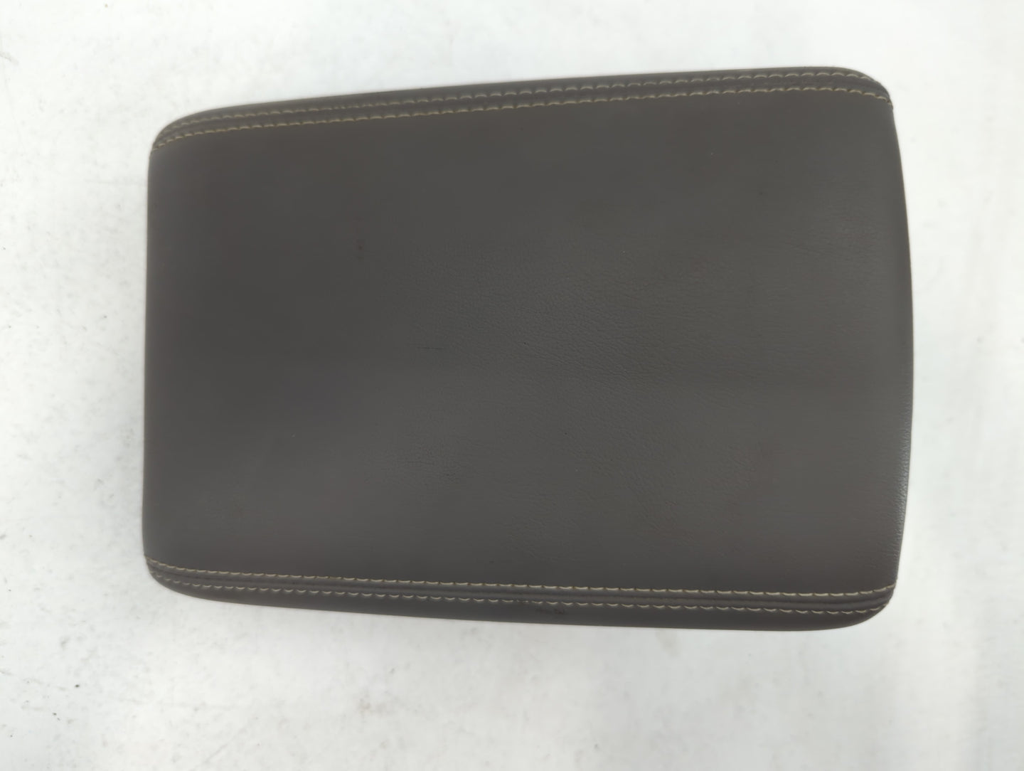 2013-2013 Chevrolet Malibu Center Console Armrest Cover Lid Dark Grey - Oemusedautoparts1.com