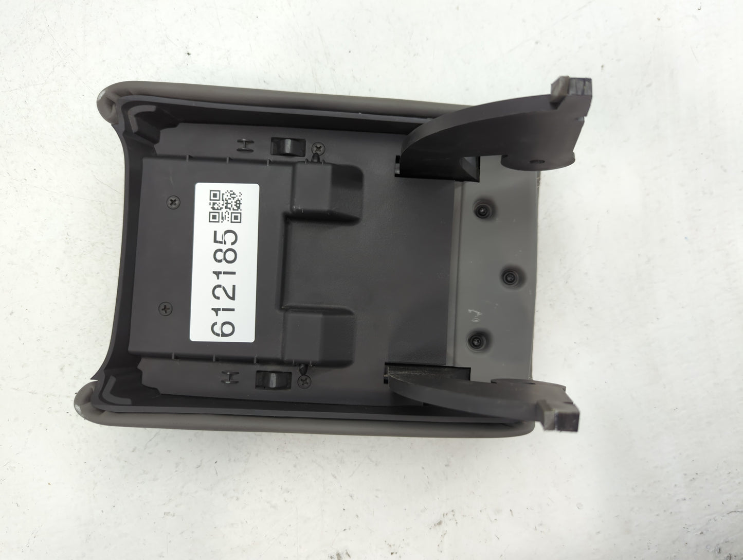 2013-2013 Chevrolet Malibu Center Console Armrest Cover Lid Dark Grey - Oemusedautoparts1.com