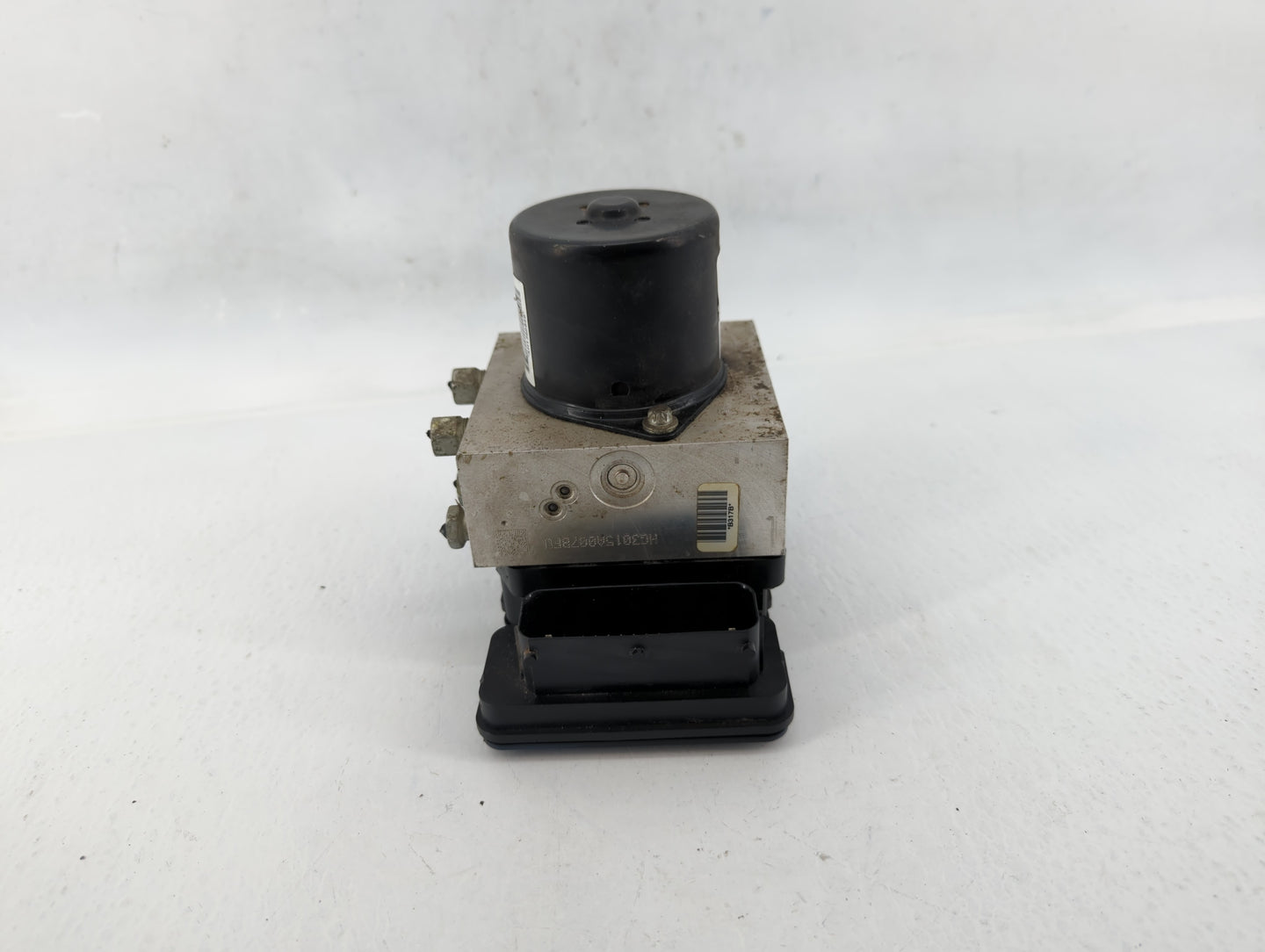 2013-2016 Chevrolet Malibu ABS Pump Control Module Replacement P/N:22971448 Fits Fits 2012 2013 2014 2015 2016 OEM Used Auto