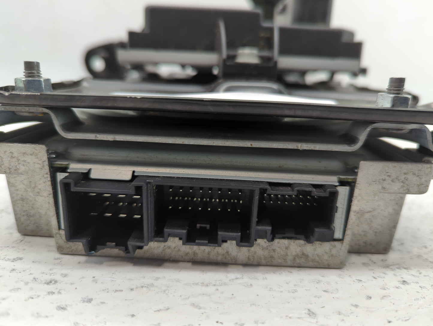 2011-2014 Chevrolet Malibu Hybrid DC Synergy Drive Power Inverter P/N:22872265 22758323 Fits Fits 2010 2011 2012 2013 2014 O