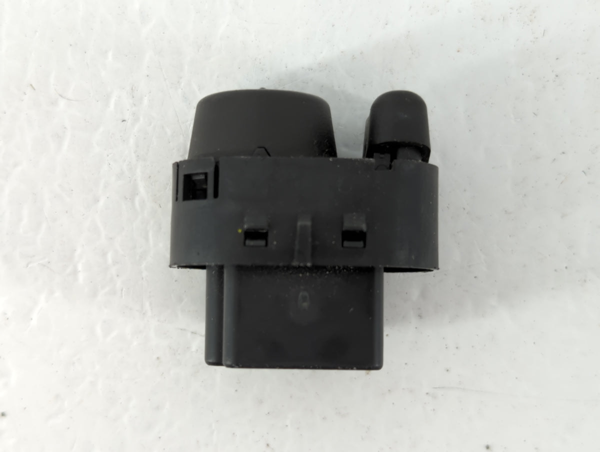 2013-2016 Chevrolet Malibu Master Power Window Switch Replacement Driver Side Left P/N:A8309 15261340 Fits OEM Used Auto Par