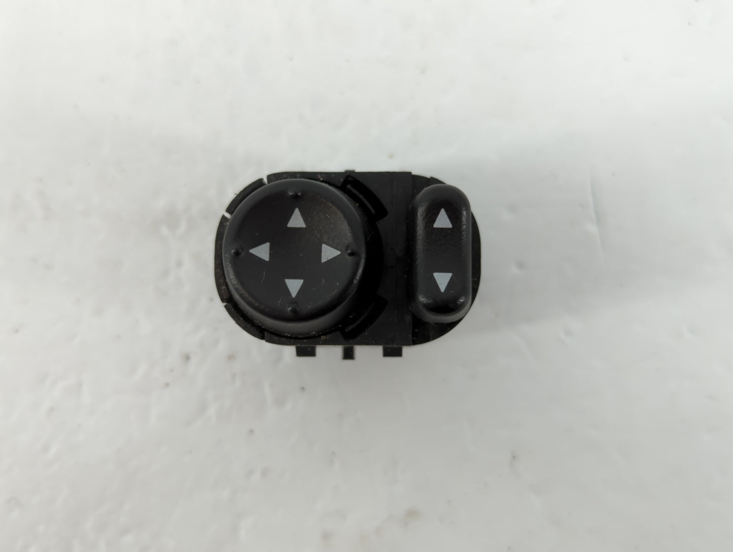 2013-2016 Chevrolet Malibu Master Power Window Switch Replacement Driver Side Left P/N:D6335 15261340 Fits OEM Used Auto Par