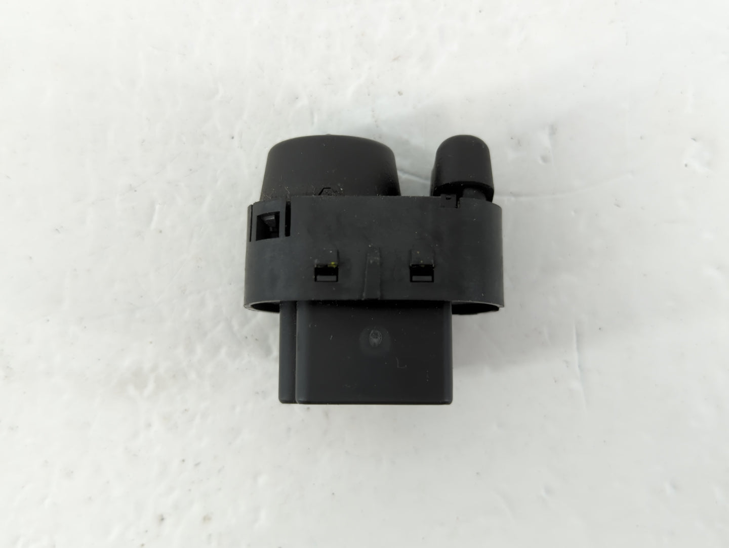 2013-2016 Chevrolet Malibu Master Power Window Switch Replacement Driver Side Left P/N:D6335 15261340 Fits OEM Used Auto Par