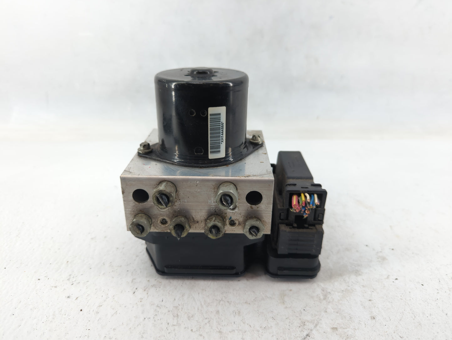 2013-2016 Chevrolet Malibu ABS Pump Control Module Replacement P/N:22971448 Fits Fits 2012 2013 2014 2015 2016 OEM Used Auto