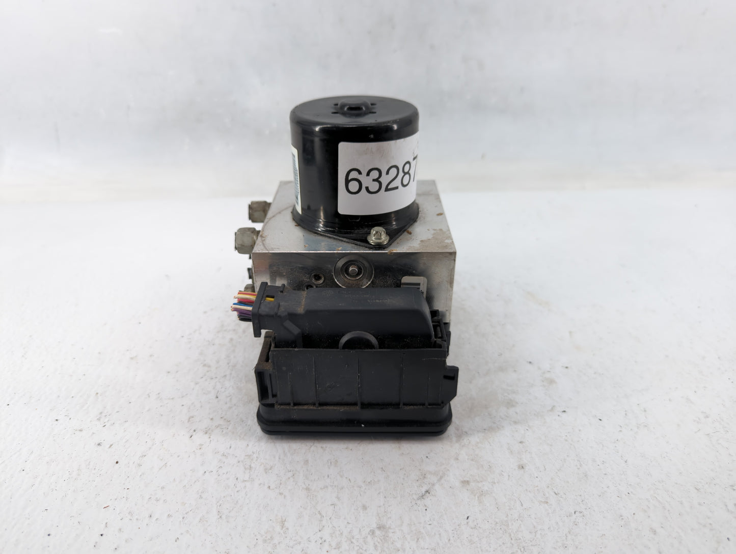 2013-2016 Chevrolet Malibu ABS Pump Control Module Replacement P/N:22971448 Fits Fits 2012 2013 2014 2015 2016 OEM Used Auto