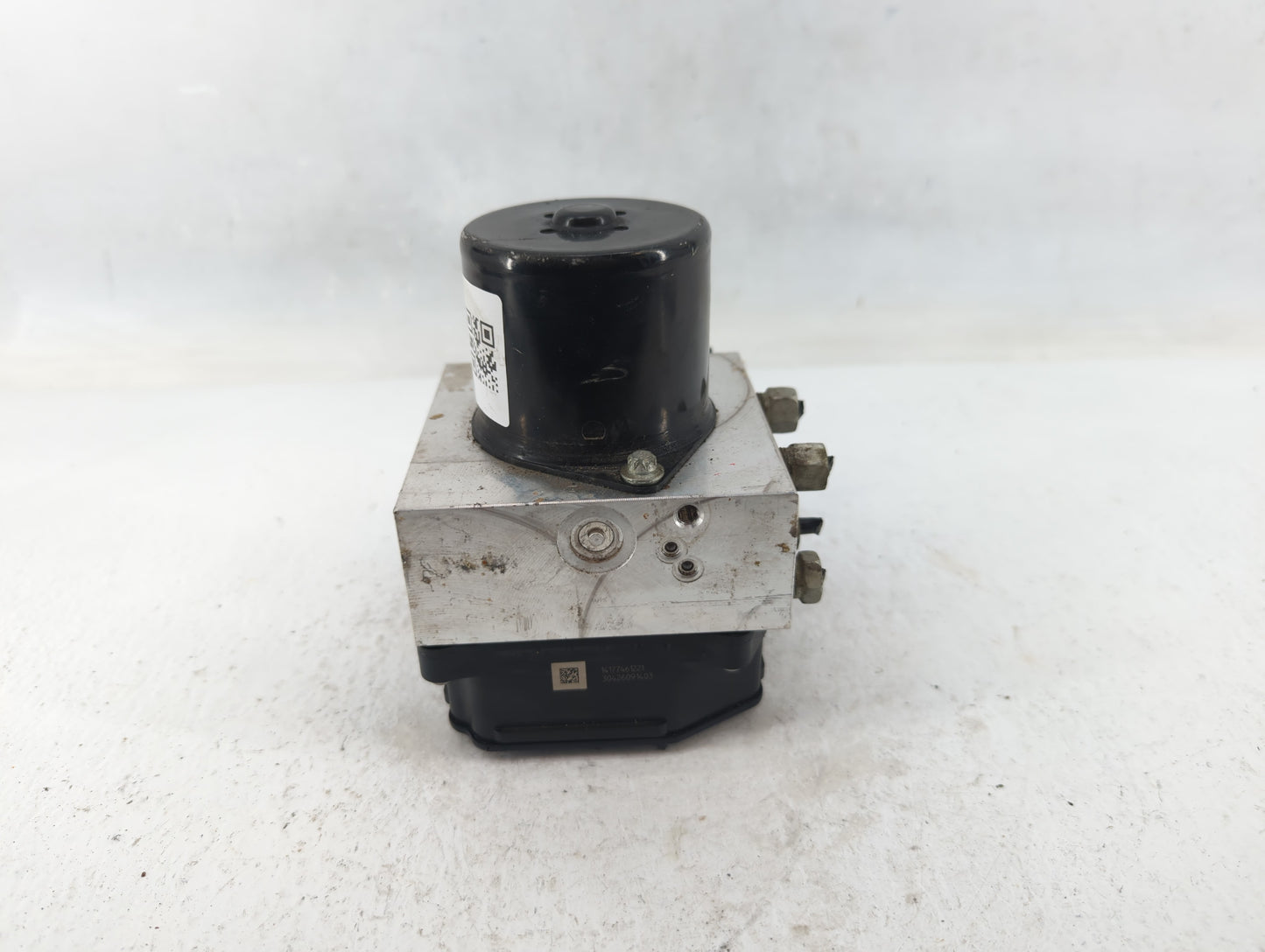 2013-2016 Chevrolet Malibu ABS Pump Control Module Replacement P/N:22971448 Fits Fits 2012 2013 2014 2015 2016 OEM Used Auto