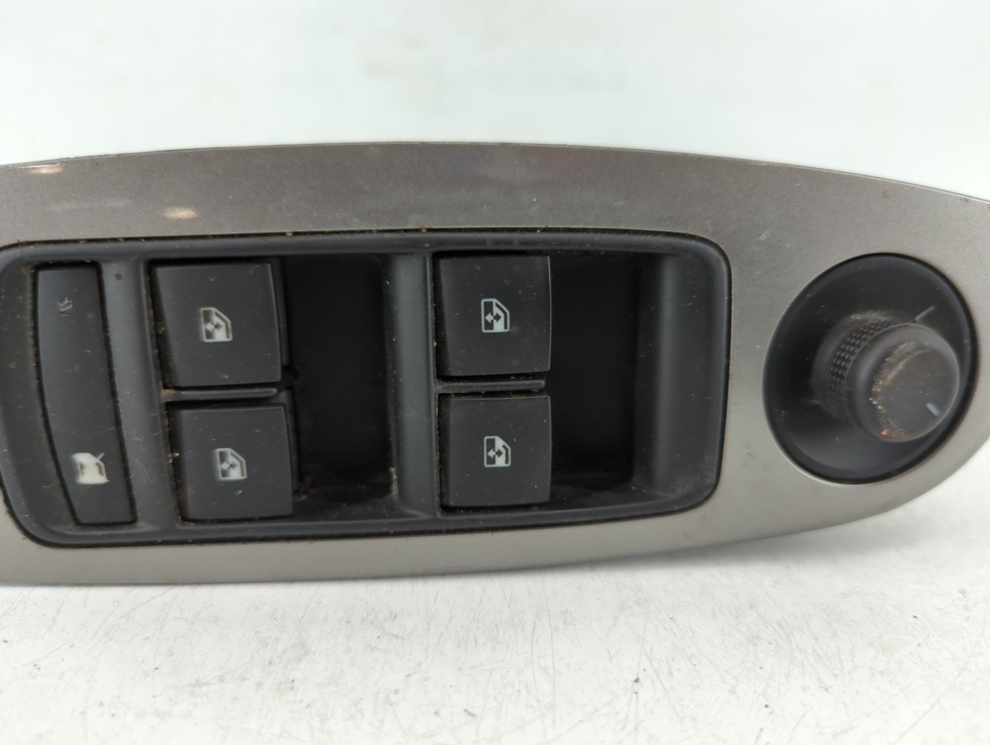 2013 Chevrolet Malibu Master Power Window Switch Replacement Driver Side Left P/N:V008247616 25872074 Fits Fits 2011 2012 OE